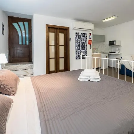La Vallette Apartment