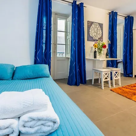 La Vallette Apartment *