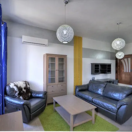 La Vallette Apartman